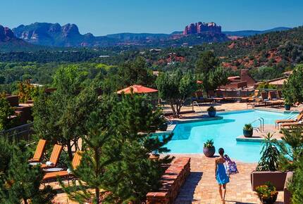 4 Nights at Hyatt Pinon Pointe Resort III