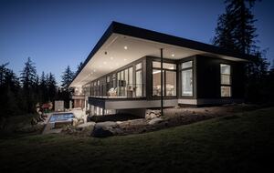 Arbor Domus Maximus: World's Greatest Treehouse - Issaquah, Washington