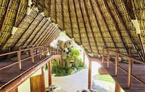 Exquisite 6,000 sqft Beach Villa with Resort-Like Pool - Puerto San Jose, Guatemala