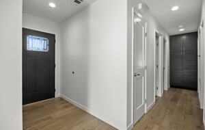 Bright Renovated Getaway | With Private Deck in San Francisco Bay Area - Campbell, California