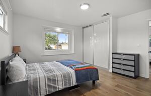 Bright Renovated Getaway | With Private Deck in San Francisco Bay Area - Campbell, California