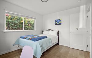 Bright Renovated Getaway | With Private Deck in San Francisco Bay Area - Campbell, California