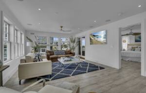 Stunning Mantoloking Beach House - Mantoloking, New Jersey