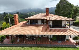 Finca Villa Rosales - Medellin, Colombia