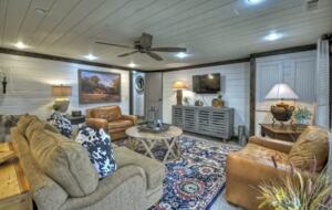 Luxury Family Compound in Blue Ridge | Amazing Outdoor Spaces and Close to Lake, River and Town - Blue Ridge, Georgia