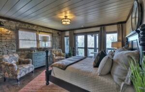 Luxury Family Compound in Blue Ridge | Amazing Outdoor Spaces and Close to Lake, River and Town - Blue Ridge, Georgia