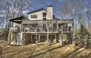 Luxury Family Compound in Blue Ridge | Amazing Outdoor Spaces and Close to Lake, River and Town - Blue Ridge, Georgia