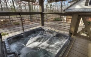 Luxury Family Compound in Blue Ridge | Amazing Outdoor Spaces and Close to Lake, River and Town - Blue Ridge, Georgia