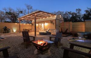 Romantic Luxury Retreat | With Hot/Cold Pool & Sauna - Wimberley, Texas
