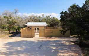 Romantic Luxury Retreat | With Hot/Cold Pool & Sauna - Wimberley, Texas
