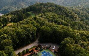 Allspice Court Cottage | Bear Lake Reserve - Tuckasegee, North Carolina