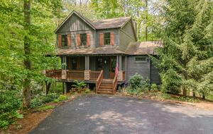 Allspice Court Cottage | Bear Lake Reserve - Tuckasegee, North Carolina