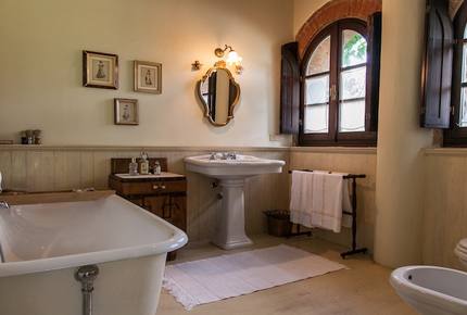 Fattoria Pian dell'Asso - Ground Floor Property - Montalcino, Italy