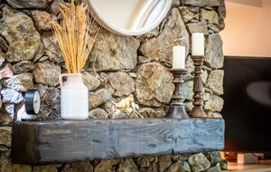 Wintergreen Retreat: Steps to Great Hiking on the Appalachain Trail - Wintergreen Resort, Virginia