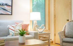 Wintergreen Retreat: Steps to Great Hiking on the Appalachain Trail - Wintergreen Resort, Virginia