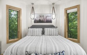 Wintergreen Retreat: Steps to Great Hiking on the Appalachain Trail - Wintergreen Resort, Virginia