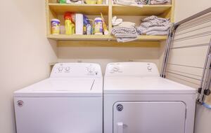 Wintergreen Retreat: Steps to Great Hiking on the Appalachain Trail - Wintergreen Resort, Virginia