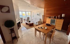 Lovely Beachfront apartment with stunning sea views - l'Alfàs del Pi, Spain