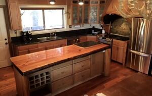 Grizzly Mountain Retreat - Big Bear Lake, California