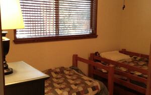 Grizzly Mountain Retreat - Big Bear Lake, California