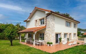 Villa Los Tranquilos - Somo, Ribamontan Al Mar, Spain