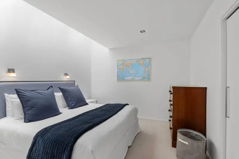 Urban Loft-Style Living Near Hagley Park - Christchurch, New Zealand