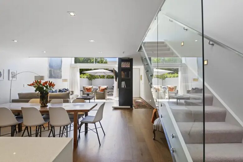 Urban Loft-Style Living Near Hagley Park - Christchurch, New Zealand