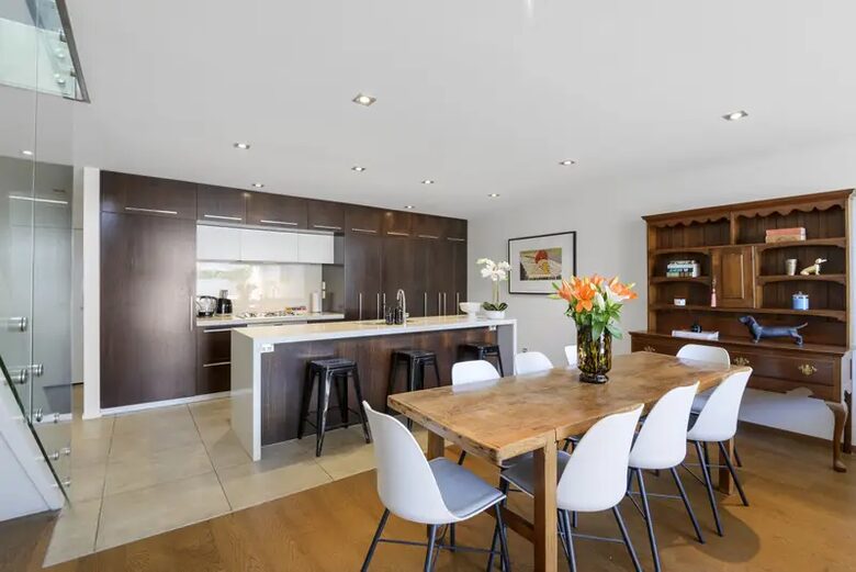 Urban Loft-Style Living Near Hagley Park - Christchurch, New Zealand