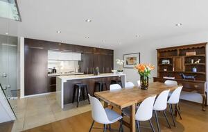 Urban Loft-Style Living Near Hagley Park - Christchurch, New Zealand