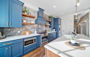 Knoxtopia | Brand-New Downtown Knoxville Apartment in Historic Century Building - Knoxville, Tennessee