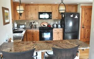 Hilltop House - Grand Lake, Colorado