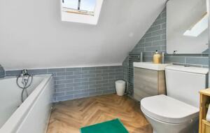 Seaside Luxury Escape - Aberdour, United Kingdom