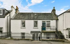 Seaside Luxury Escape - Aberdour, United Kingdom