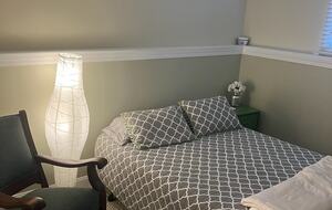 Apple Valley Lake House and Retreat - Howard, Ohio