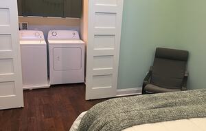 Apple Valley Lake House and Retreat - Howard, Ohio