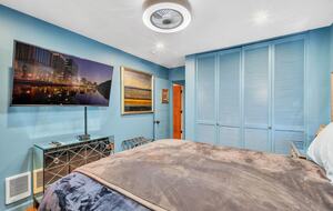 Azure Dream: Coastal Retreat Steps from the Beach - Solana Beach, California