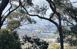 A Refined Country Escape Near Kyneton - Pipers Creek, Australia