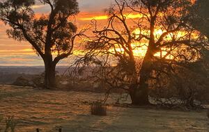 A Refined Country Escape Near Kyneton - Pipers Creek, Australia