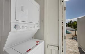 San Victoria Paraiso - Englewood, Florida