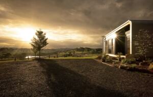 Kurui Cabin | Noosa Hinterland Luxury Retreat - Cooroy, Australia