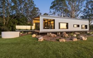 Kurui Cabin | Noosa Hinterland Luxury Retreat - Cooroy, Australia