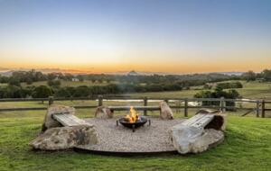 Kurui Cabin | Noosa Hinterland Luxury Retreat - Cooroy, Australia