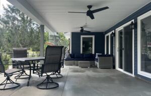 Apple Valley Lake House and Retreat - Howard, Ohio