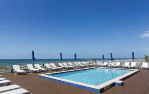 Pensacola Getaway | Golf Cart Included - Pensacola, Florida