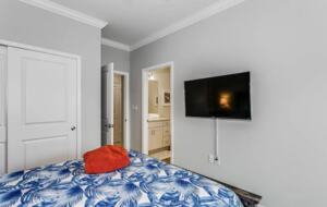 Pensacola Getaway | Golf Cart Included - Pensacola, Florida