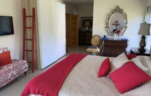 Beachfront Island Villa with Panoramic Aegean Views - Agios Isidoros, Greece