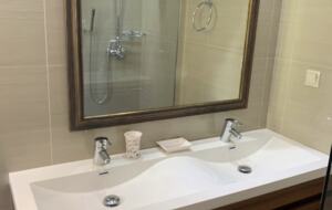 Beachfront Island Villa with Panoramic Aegean Views - Agios Isidoros, Greece