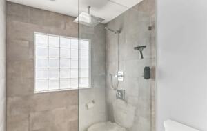 Encinitas Paradise - Encinitas, California