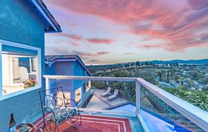 Private balcony off of primary bedroom w/amazing views.