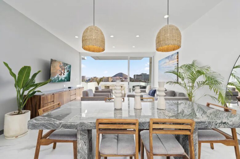 Sol y Mar Escape - Cabo San Lucas, Mexico